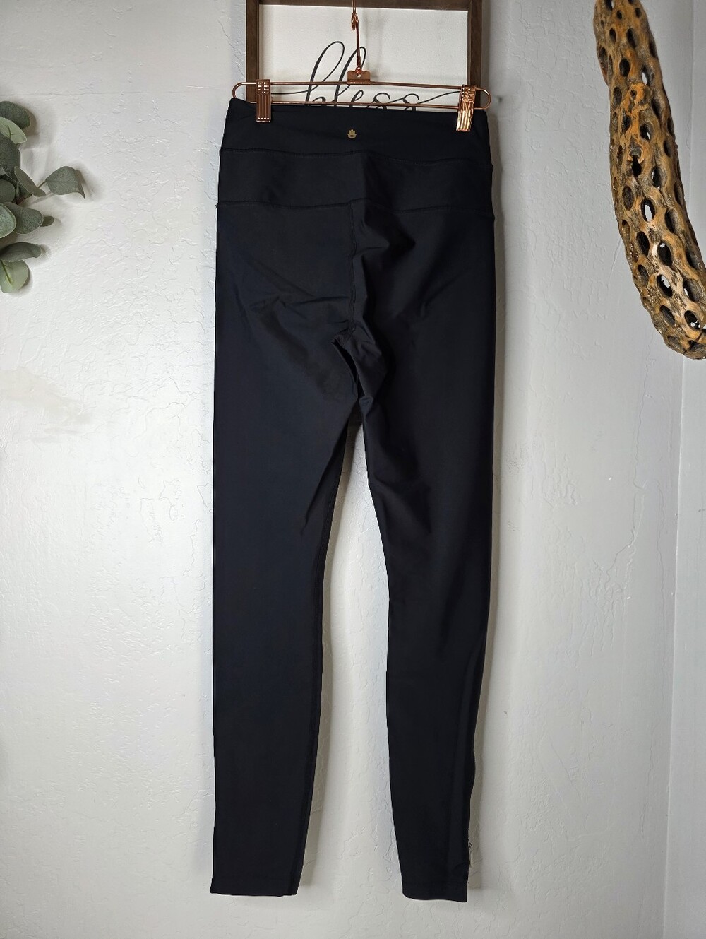 Spiritual Gangster Track Tight High-Waist Black Leggings Size Small - Picture 4 of 11
